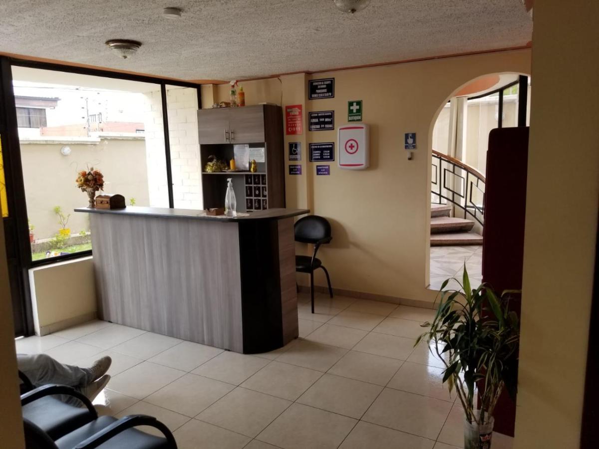 Hostal El Confort Quito Norte 외부 사진