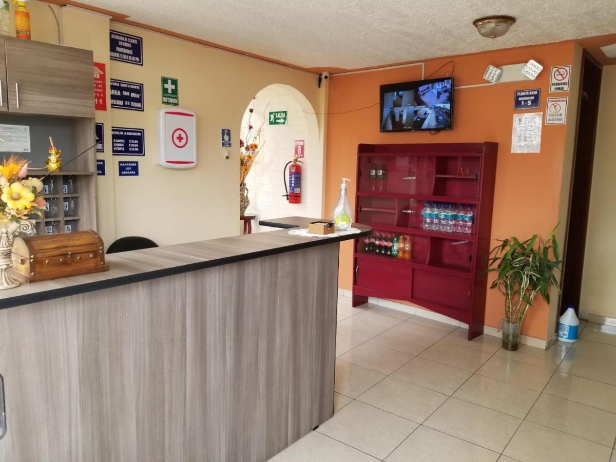 Hostal El Confort Quito Norte 외부 사진